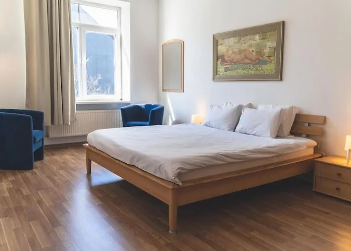 Old Town Apartment Next To Saint Peter\'S Church